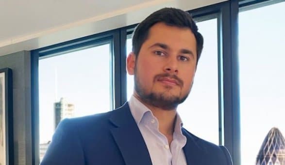 Azərbaycanlı milyarderin boşanma qalmaqalı: pula görə ana oğluna qarşı çıxır…