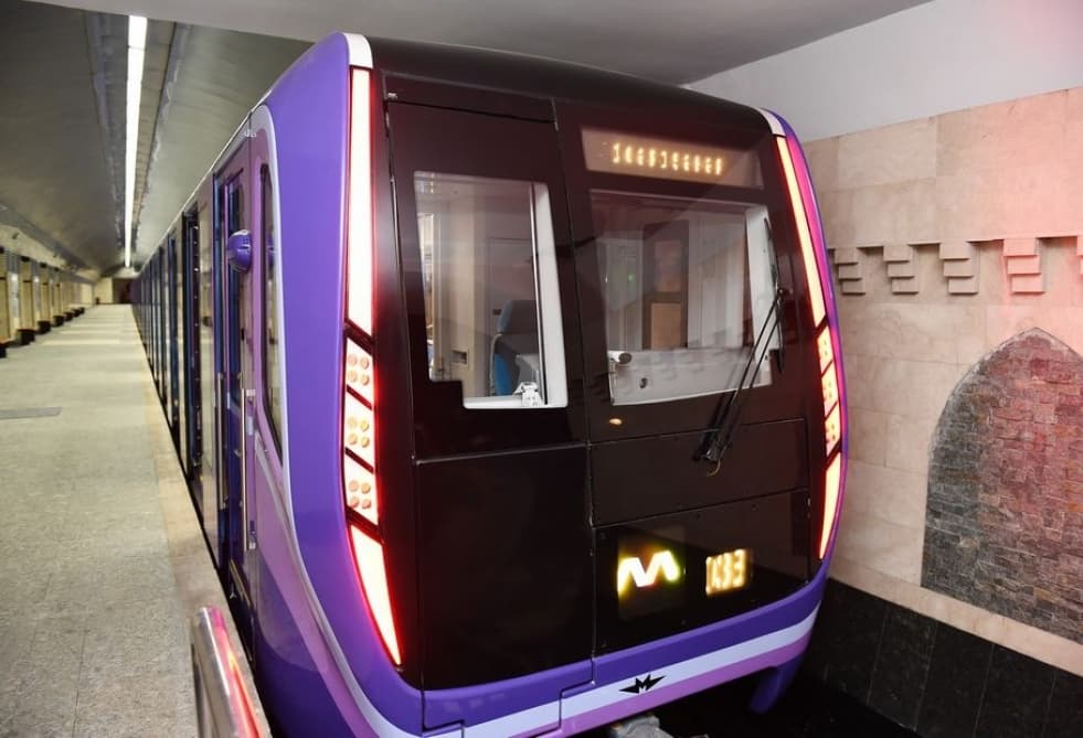 Beş ayda metrodan istifadə edənlərin sayı azalıb