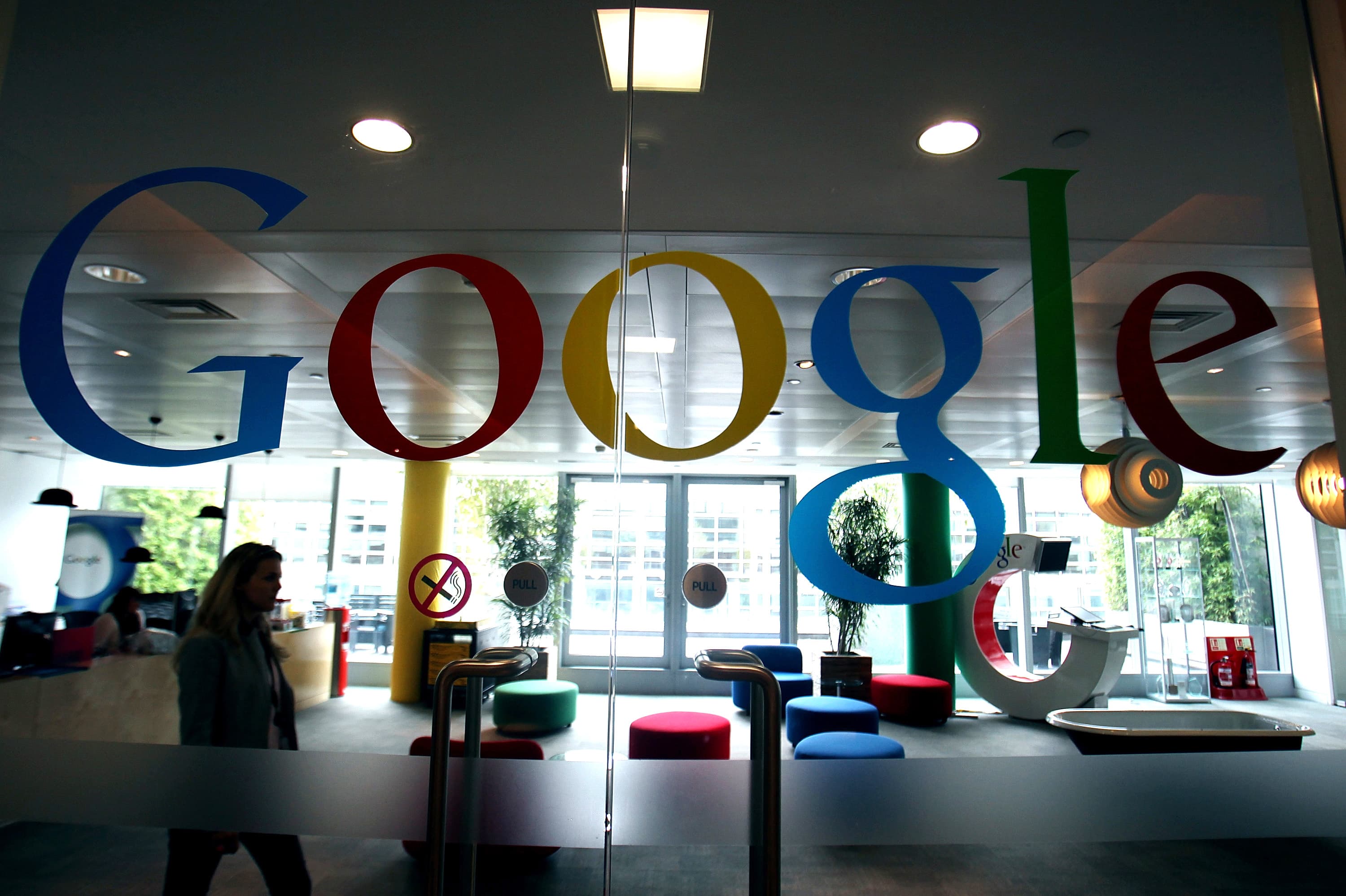 Google yeni istifadəçilərin yığılmış konfidensial məlumatlarını avtomatik siləcək