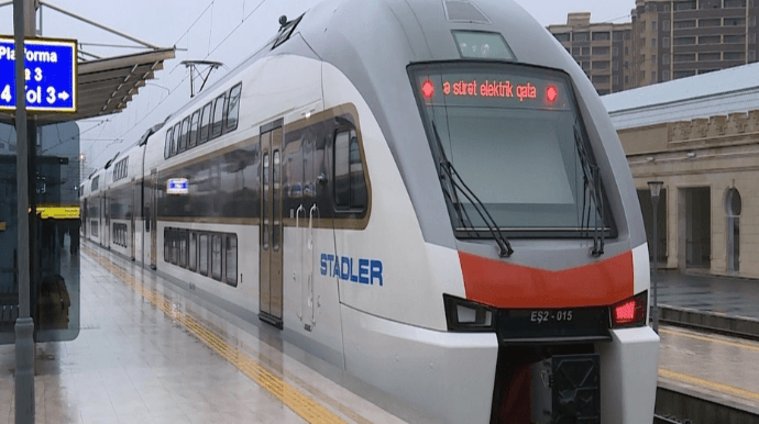 Ekspert Pandemiyadan sonra Bakı-Gəncə sürət qatarına sərnişin axınını artırmağın yollarını açıqladı
