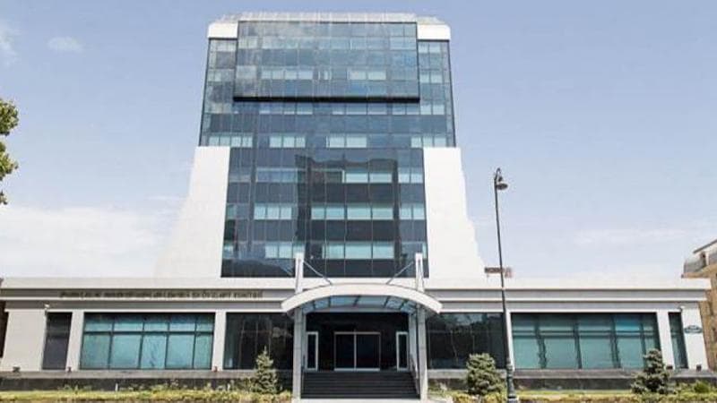 Azərbaycanda səhmdar cəmiyyətlər və dövlət müəssisələri satışa çıxarılır - SİYAHI