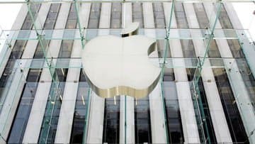 Apple Aramco-nu keçib dünyanın ən dəyərli şirkəti olub