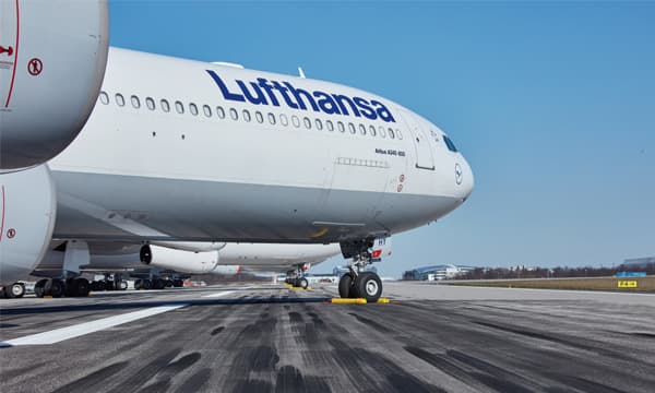 Lufthansa 1,5 milyard avro zərər etdiyini AÇIQLAYIB