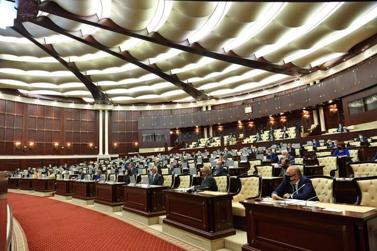 Haqqı ödənilən ictimai işlərin təşkili qaydaları dəyişdirilib