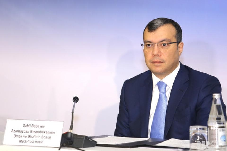 Nazir: 190 manatdan imtina alan 20 minə yaxın şəxs ictimai iş təklifi ilə razılaşmayıb