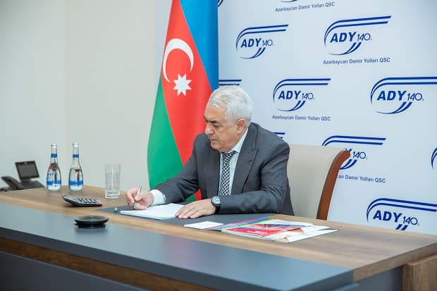 “Azərbaycan Dəmir Yolları” QSC-də videokonfrans formatında geniştərkibli iclas keçirilib