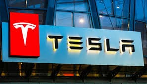Tesla səhmlərini 5: 1 nisbətində böləcək