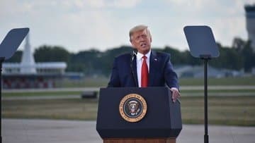 Trump-dan fəaliyyətini Çindən ABŞ-a keçirən şirkətlərə "vergi güzəştləri" vədi