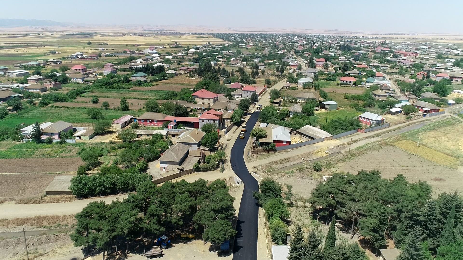 Cəlilabadda 4 istiqamət üzrə avtomobil yolları yenidən qurulur