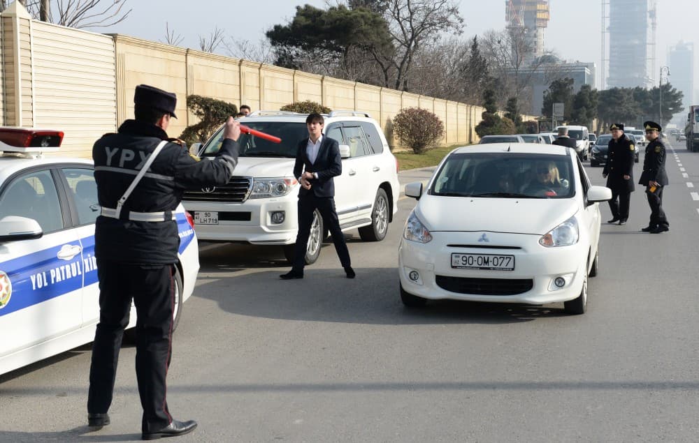 Baş Dövlət Yol Polisin-dən yola çıxmaq istəyənlərə müraciət