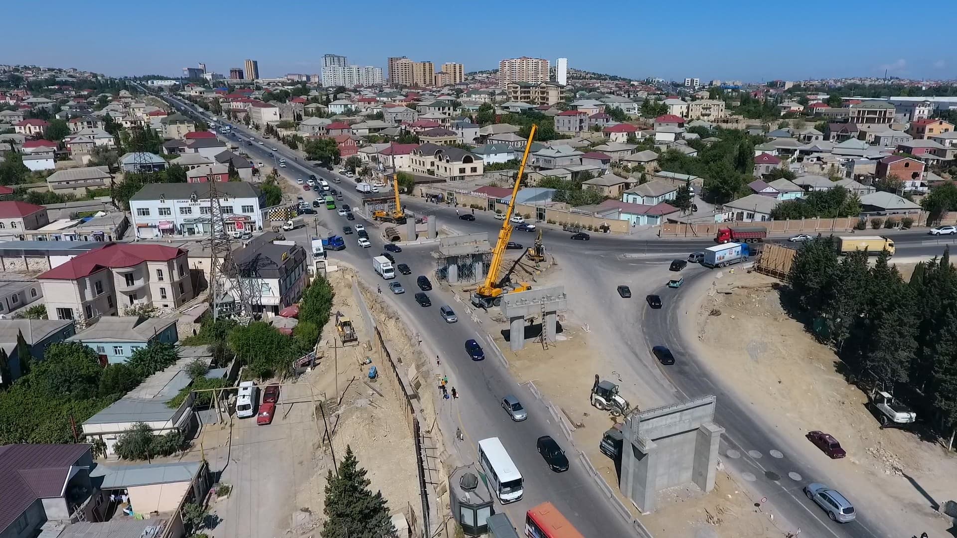 Sulutəpə dairəsində müxtəlif səviyyəli yol qovşağı inşa edilir