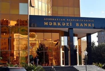 Kreditlər və ssudalar üzrə xalis maliyyə aktivləri azalıb
