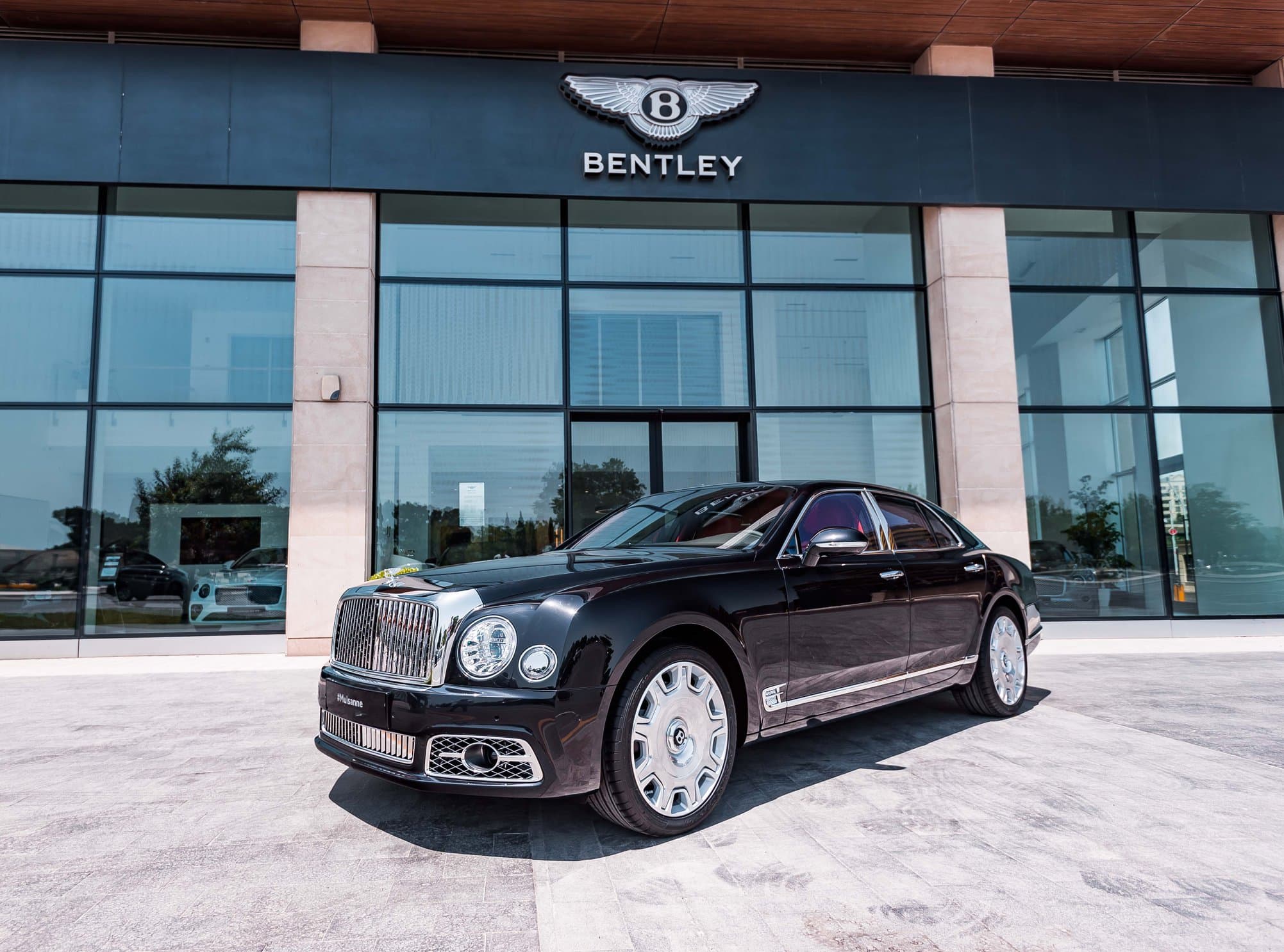 Bentley-dən illik satışları ilə bağlı AÇIQLAMA