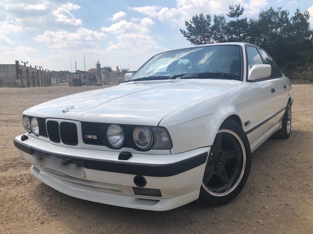 Bazarda olan BMW-lərin QİYMƏTLƏRİ
