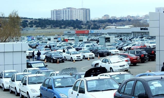 Maşın bazarında ikinci əl avtomobillərin QİYMƏTLƏRİ