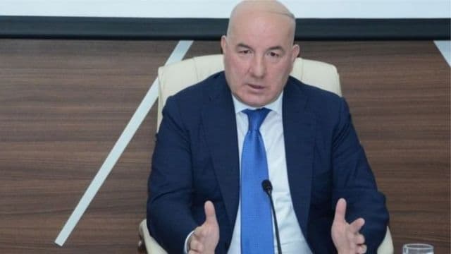 Elman Rüstəmov növbəti dəfə sahibkarlarla görüşdü