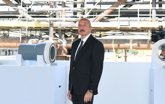 İlham Əliyev: “Hər zaman fəxr etmişəm ki, həyatımın 9 ili Dövlət Neft Şirkətində keçib”