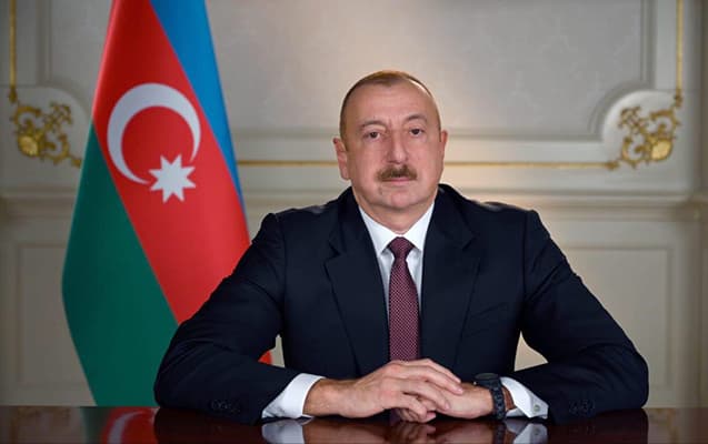 Prezident neft sənayesi işçilərini təltif etdi - Sərəncam