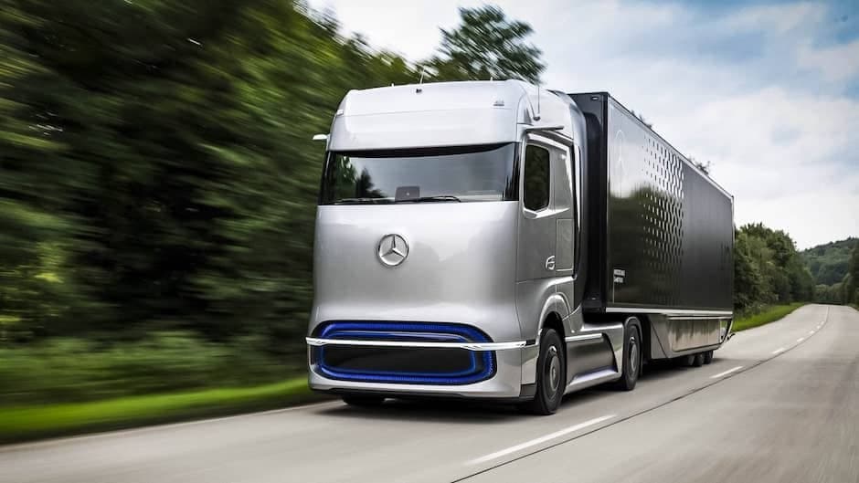 Mercedes-Benz yanacaq elementləri ilə işləyən ilk yük avtomobilini təqdim edib