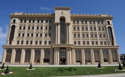 Dövlət Miqrasiya Xidməti karantin müddətinin uzadılması ilə bağlı əcnəbilərə müraciət edib