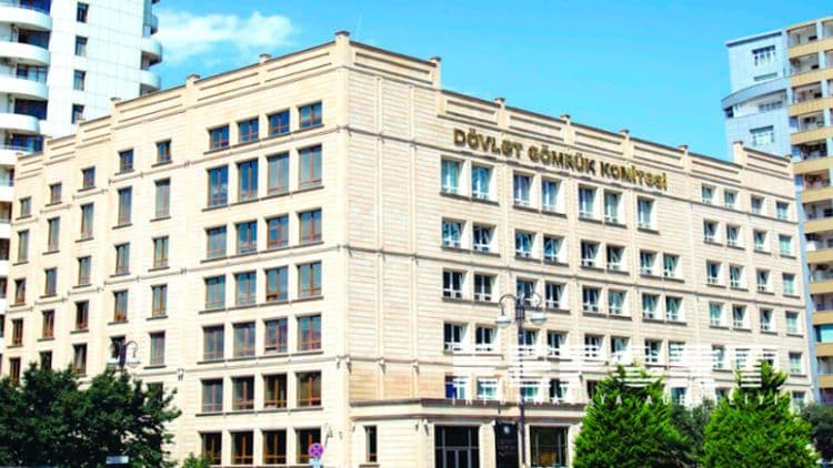 "Smart Customs" mobil tətbiqi ilə məcburi bəyanetmə müvəqqəti dayandırılıb