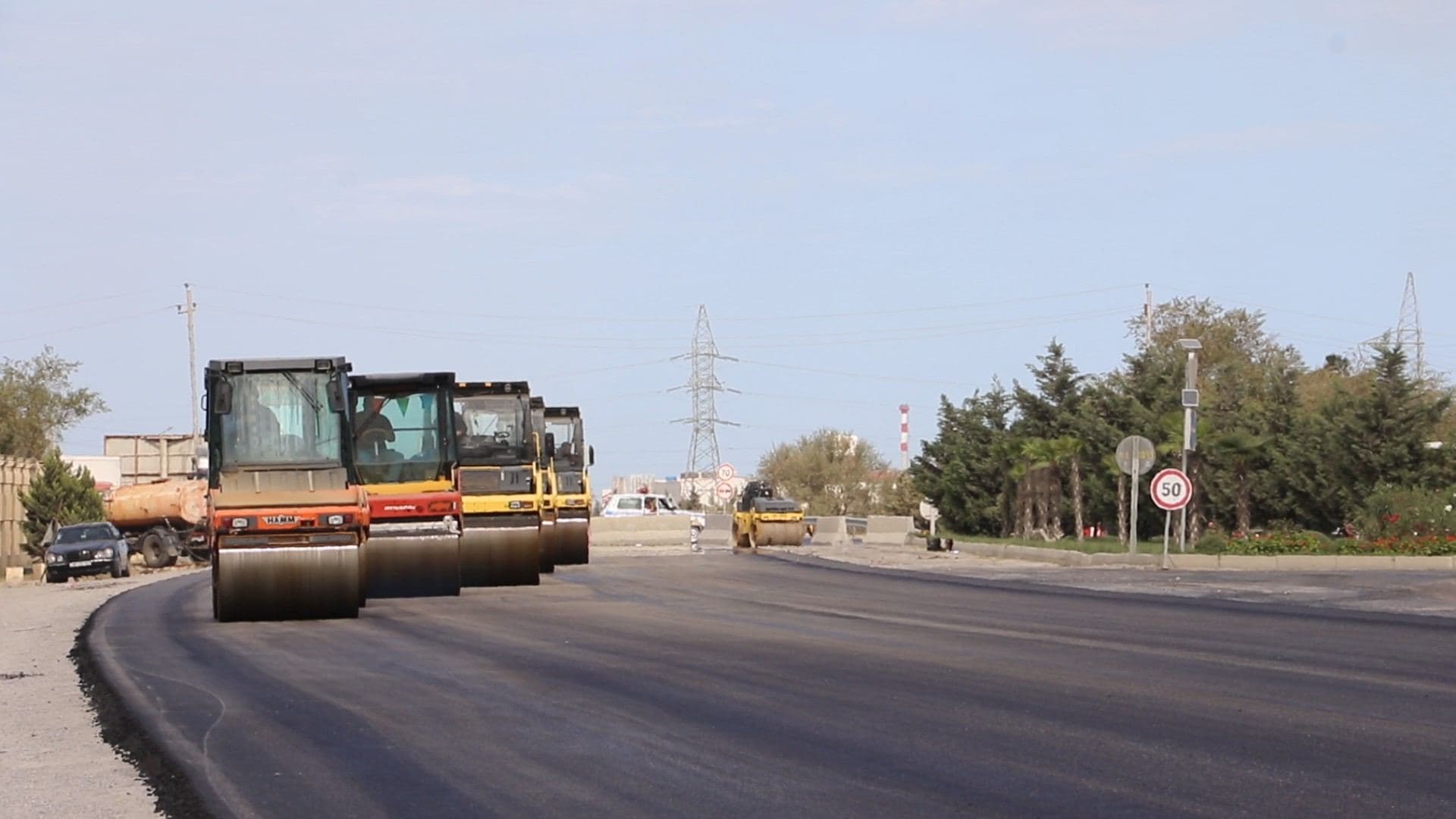 Bakı-Quba yolunun 16-30-cu km-lik hissəsində təmir-bərpa işləri aparılır