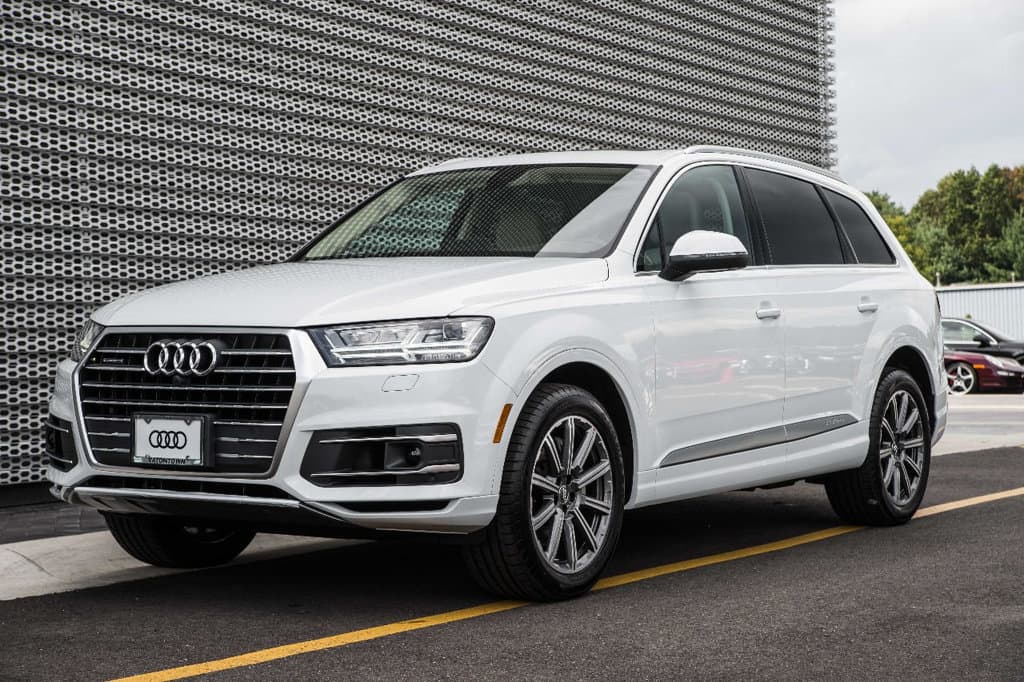 Audi Q7 modellərin bazar QİYMƏTLƏRİ
