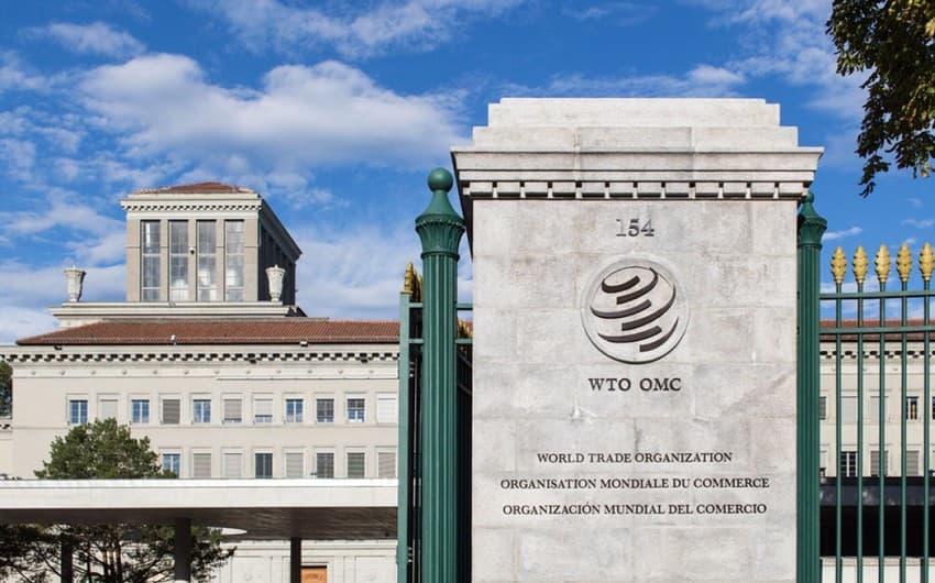 ÜTT: Dünya ticarətində 9,2% azalma olacaq