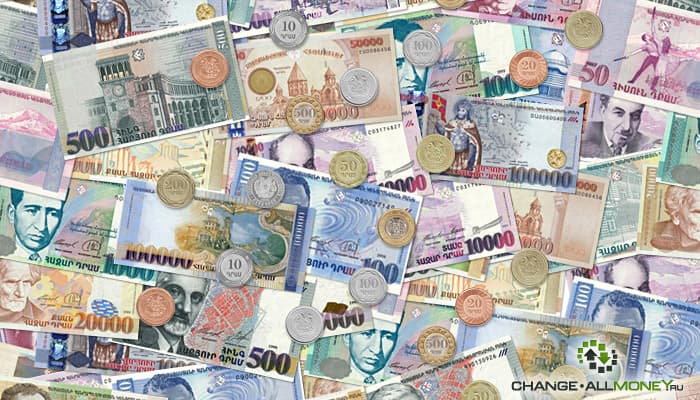 Ermənistanın milli valyutası dəyərini itirir