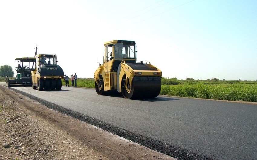 DB Azərbaycanda regional avtomobil yollarının bərpasını maliyyələşdirəcək
