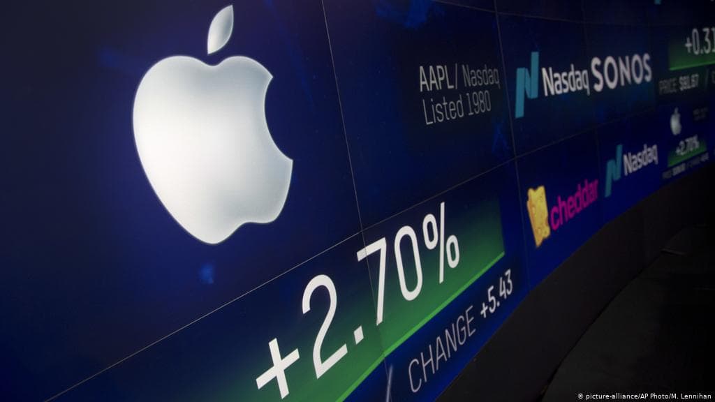 Apple yenidən diqqət mərkəzində