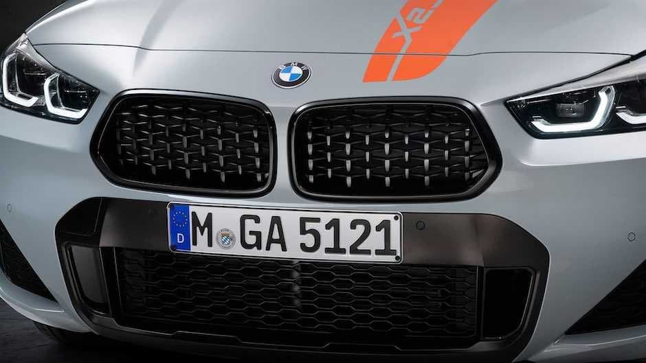 BMW xüsusi seriyadan olan modelini təqdim edib - FOTO