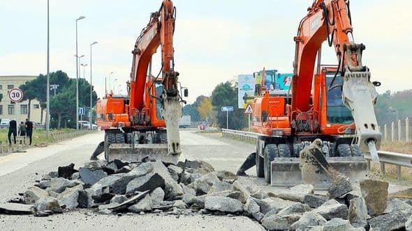 Bakı-Quba-Rusiya avtomobil yolunda təmir-bərpa işləri davam etdirilir