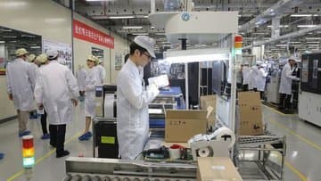 Huawei  yeni çip fabriki tikir