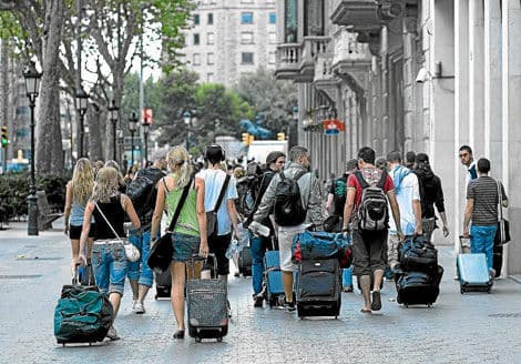 Azərbaycana yaşamaq üçün gələn 1241 nəfər qeydə alınıb