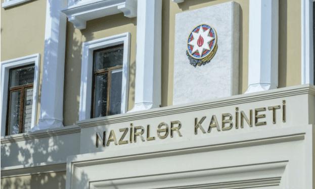 Özəl sektorda və digər sahələrdə fəaliyyət göstərən qurumlara işçilərin say həddinin 30 faizədək azaldılması tövsiyə olunub