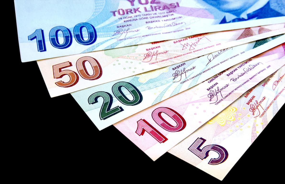 Lirə ucuzlaşdı