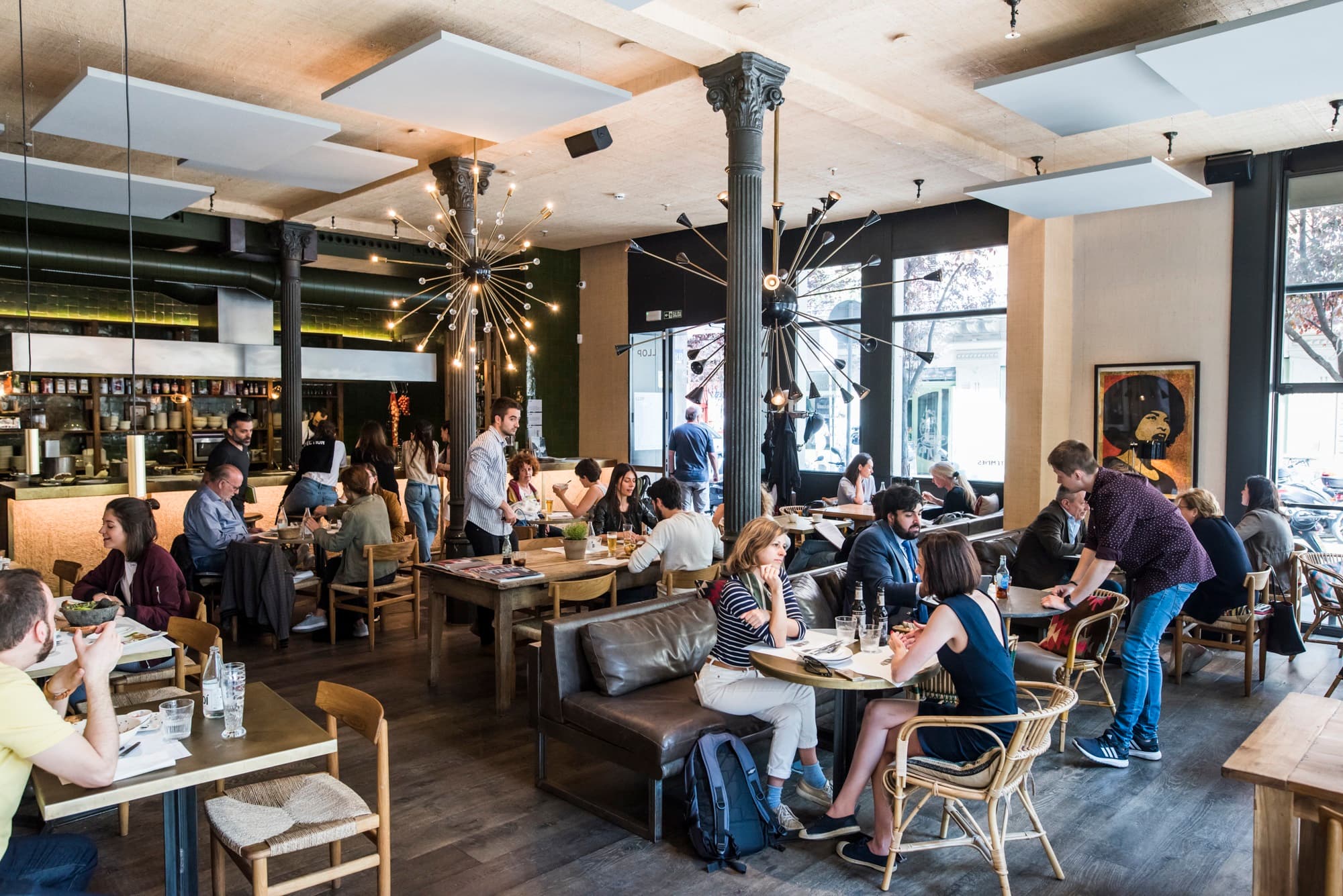 Kafe və restoranlar bağlandı
