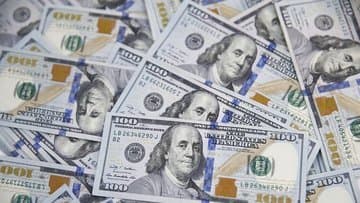 Dolların sabaha olan rəsmi  məzənnəsi AÇIQLANIB