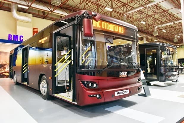 Azərbaycan oktyabrda xaricdən 27 ədəd avtobus alıb
