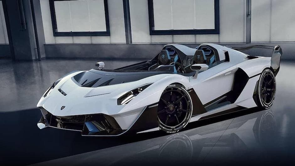 Yeni Lamborghini-n görüntüləri yayıldı