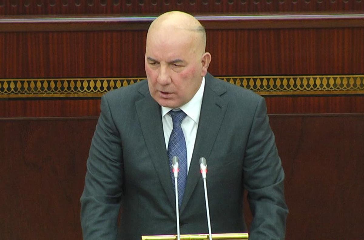 Elman Rüstəmov:Büdcə kəsiri ümumi bir problemdir