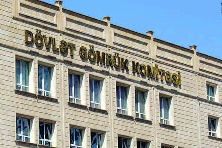 Xaricdən mal sifariş verən şəxslərin nəzərinə!-bu tarixdən  etibarən gömrük bəyannaməsi vacib olacaq