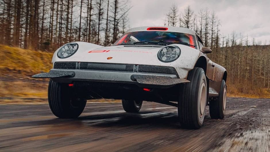 Porsche 911 YENİLƏNİB