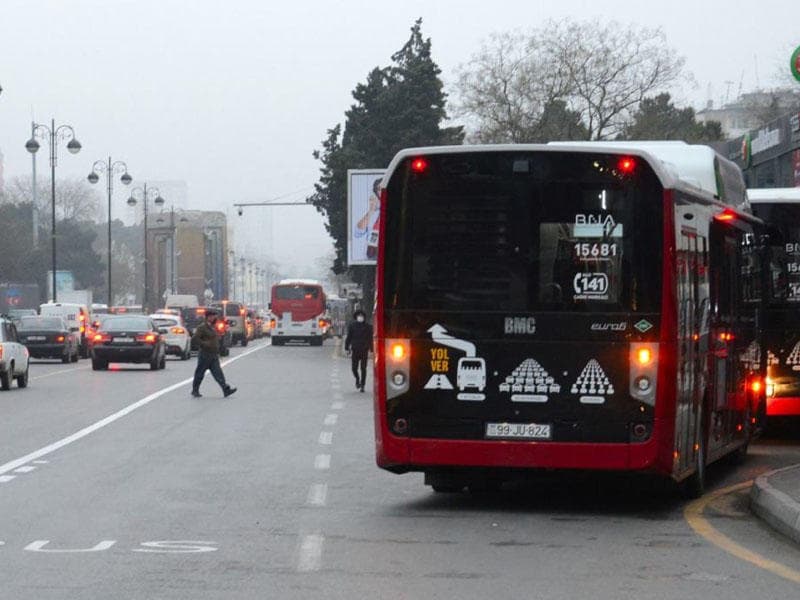 Azərbaycanda sərnişin daşımaları 40 faizdən çox azalıb