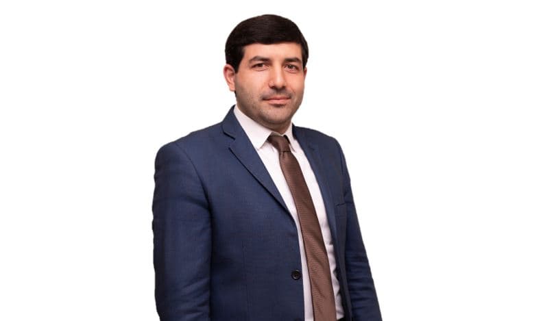 Elnar Rzazadə: Koronavirusa görə nağd maşın alanlar azalıb - MÜSAHİBƏ