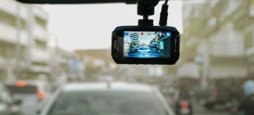 Yol hərəkəti qaydalarının pozulmasının foto və video vasitəsilə aşkarlanmasına dair qərar 4 halda rəsmi sayılacaq