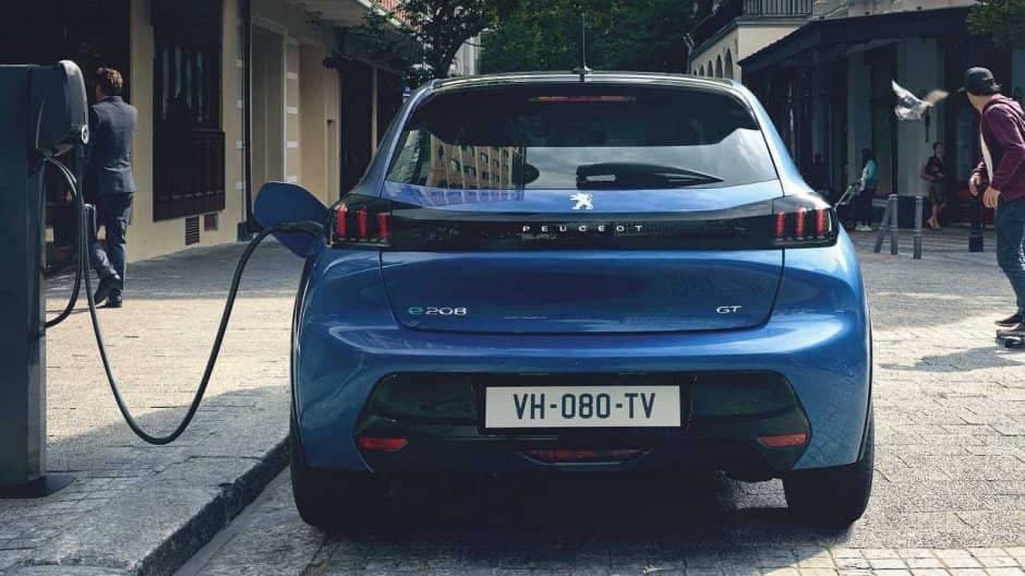 Peugeot da elektrik ötürməsinə keçir