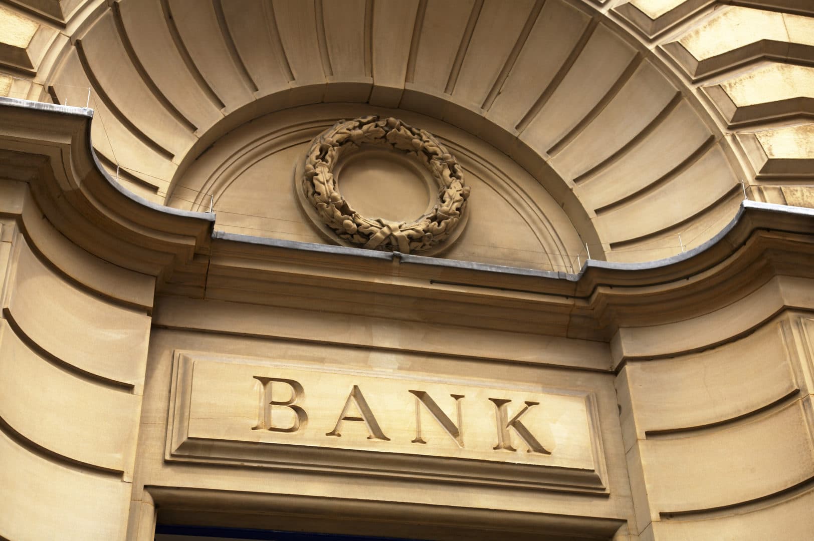 Azərbaycan əhalisinin banklarda nə qədər əmanəti var?-MƏBLƏĞ