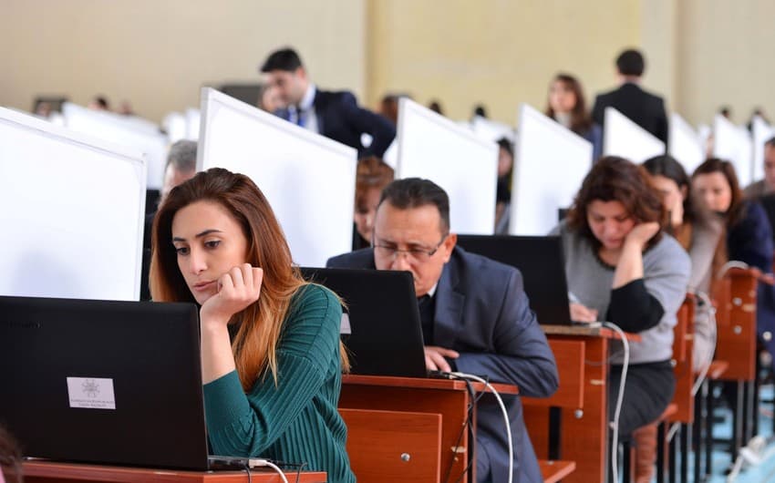 Dövlət qulluğuna qəbul imtahanı Gəncədə də keçiriləcək